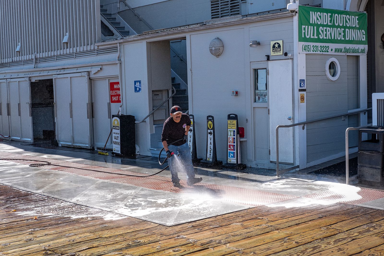 Pressure washing a driveway
